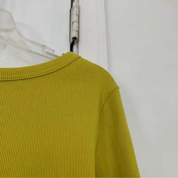 Everlane The Long-Sleeve Ribbed Scoop-Neck Tee in Key Lime S - Picture 8 of 8